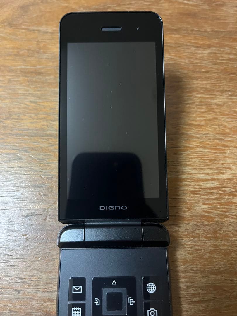 DIGNOケータイ4 202KC SIMフリー仕様