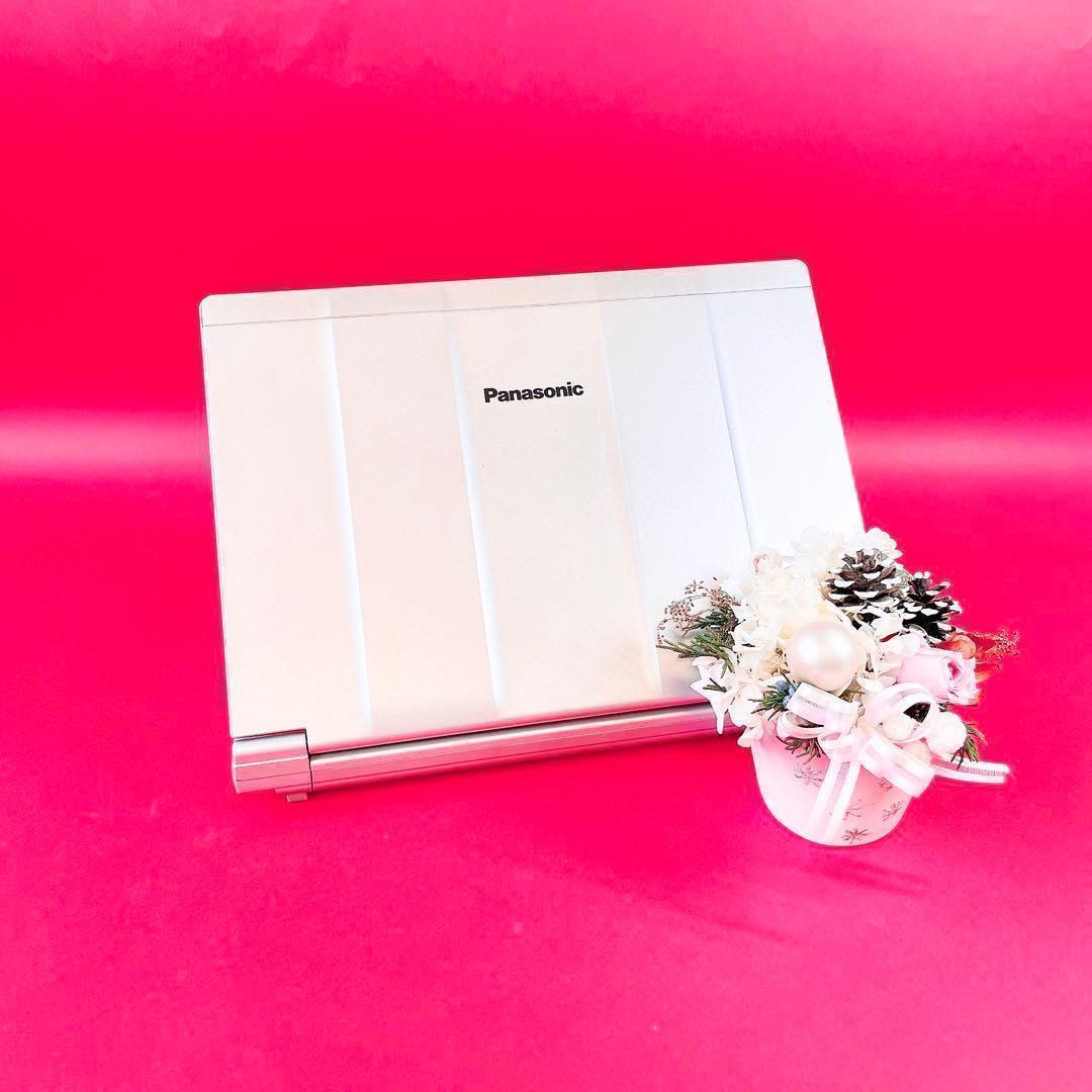 Windows11対応‼️小型軽量レッツノートパソコン✨️持ち運び✨️快適SSDカメラ