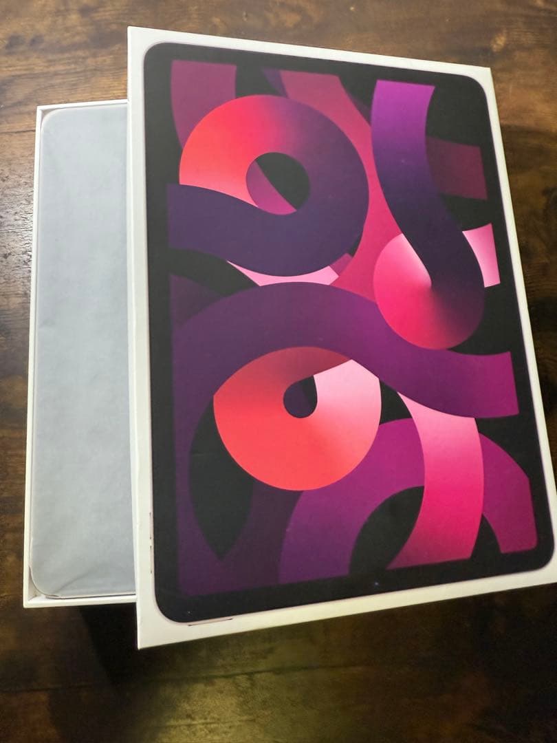 美品 iPad Air (第5世代)Wi-Fi M1チップ 64GB ピンク