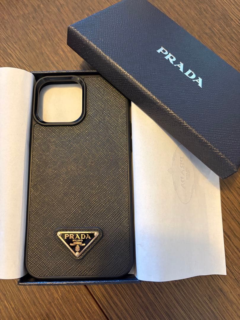 プラダ PRADA iPhoneケース 13Pro Max 対応