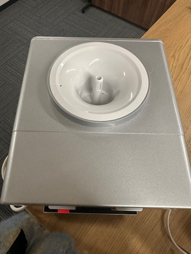 VOLZAC ペットボトル式ウォーターサーバー