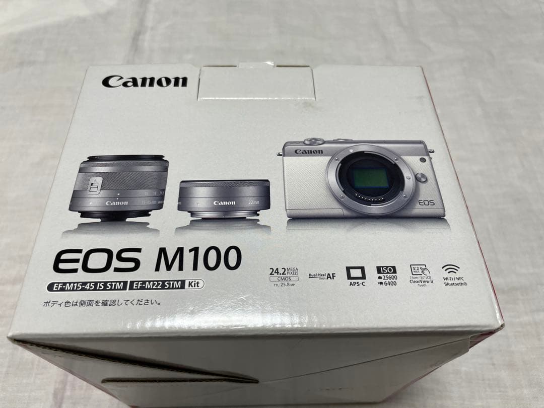 canon EOS M100ダブルレンズキットおまけ付き
