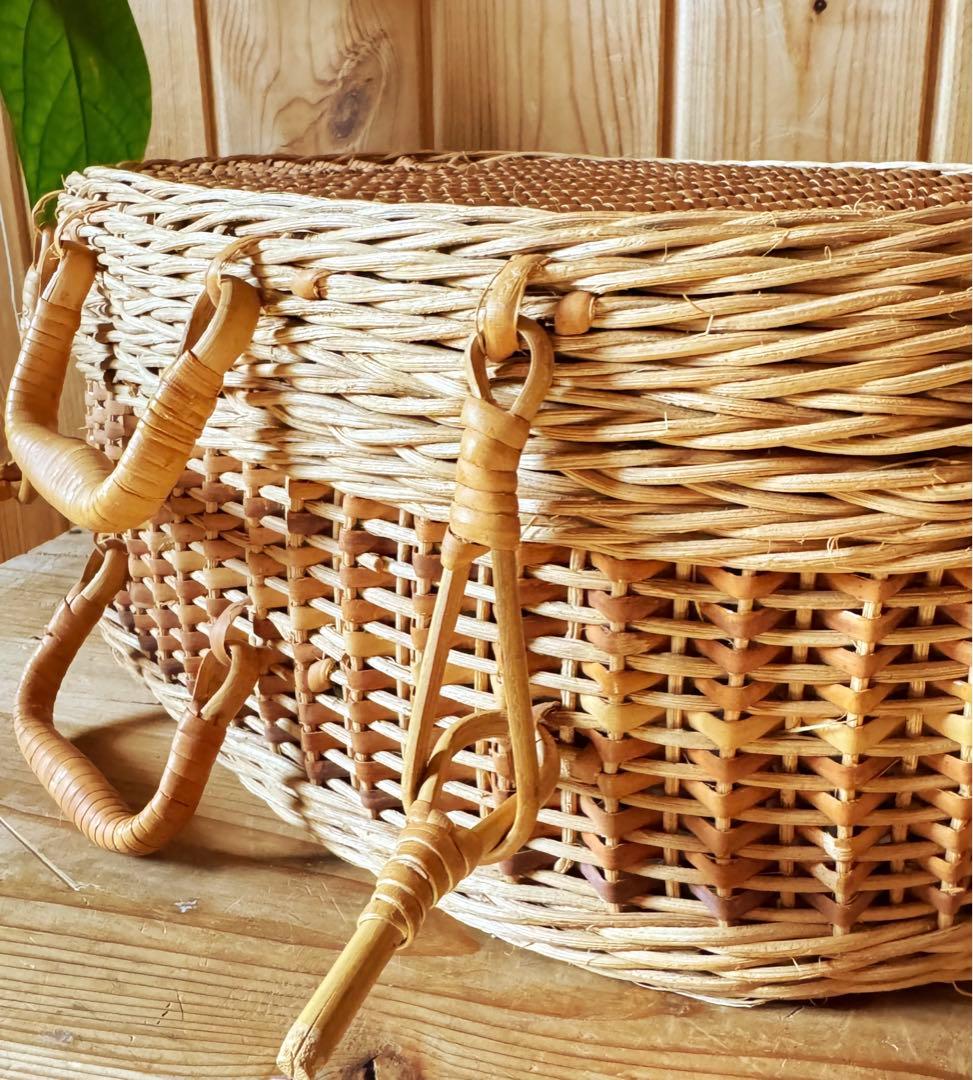美品‼︎ 籐籠　オーバル型バスケット　ピクニック　インテリア小物入れ　レトロ