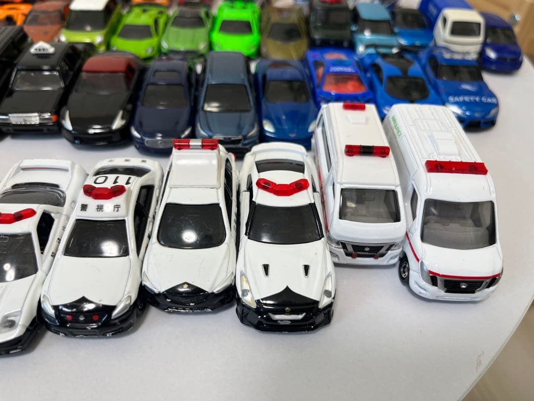 トミカ　まとめ売り　大量　約85台