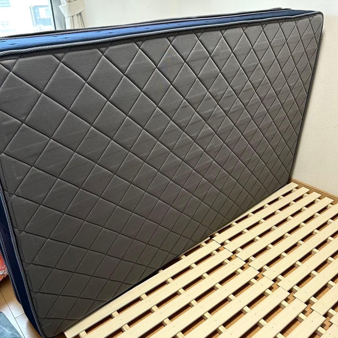 ニトリ セミダブル　マットレス デュアルポケット シルキー　ベッド　新生活