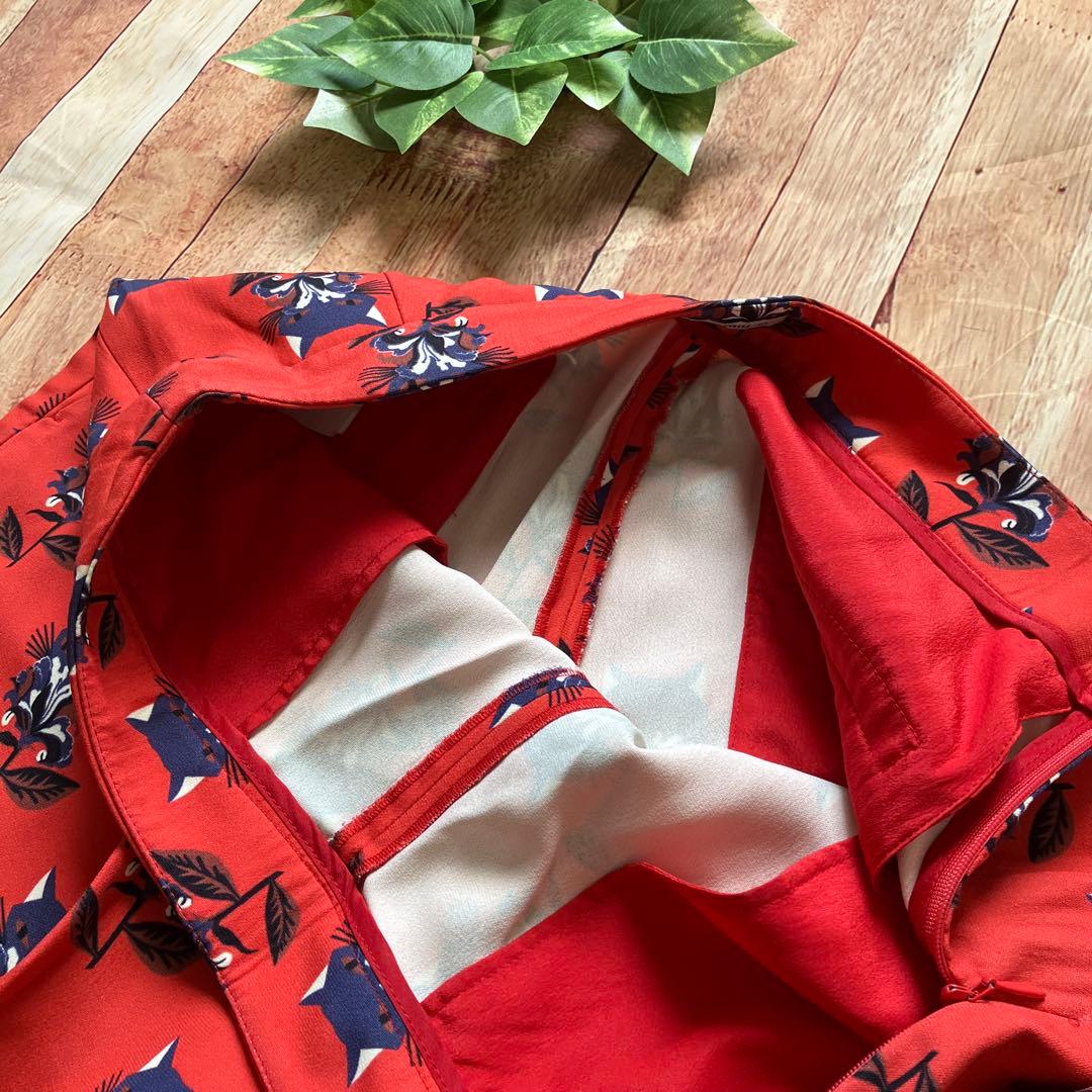 【美品】MIU MIU 可愛い✨猫と花プリント フレアショートパンツ 38