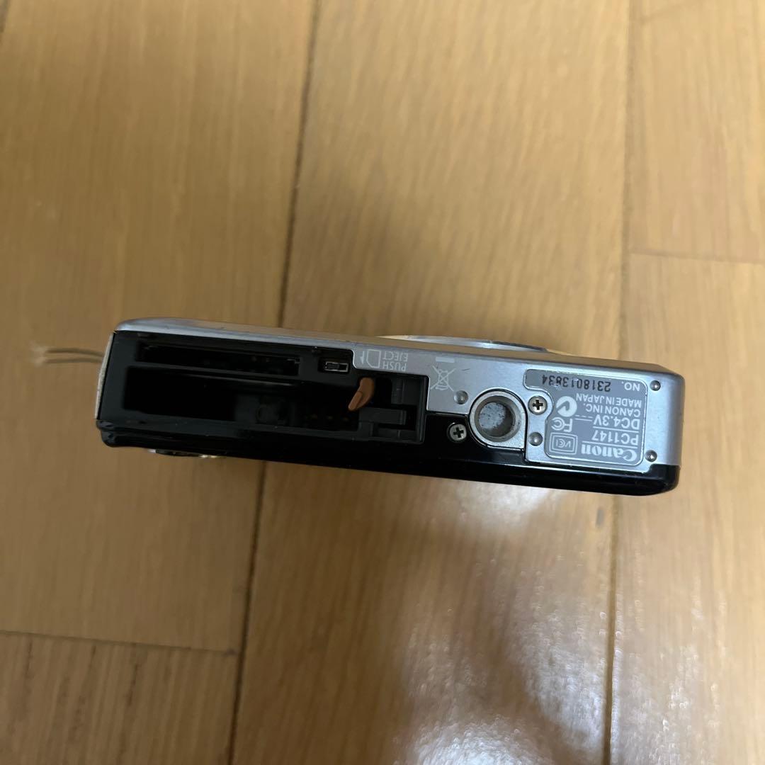 デジタルカメラ　デジカメ　ジャンク