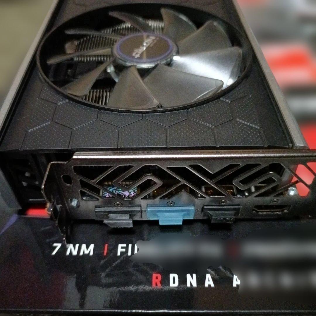 美品　SAPPHIRE NITRO+ RADEON RX5500XT 8G