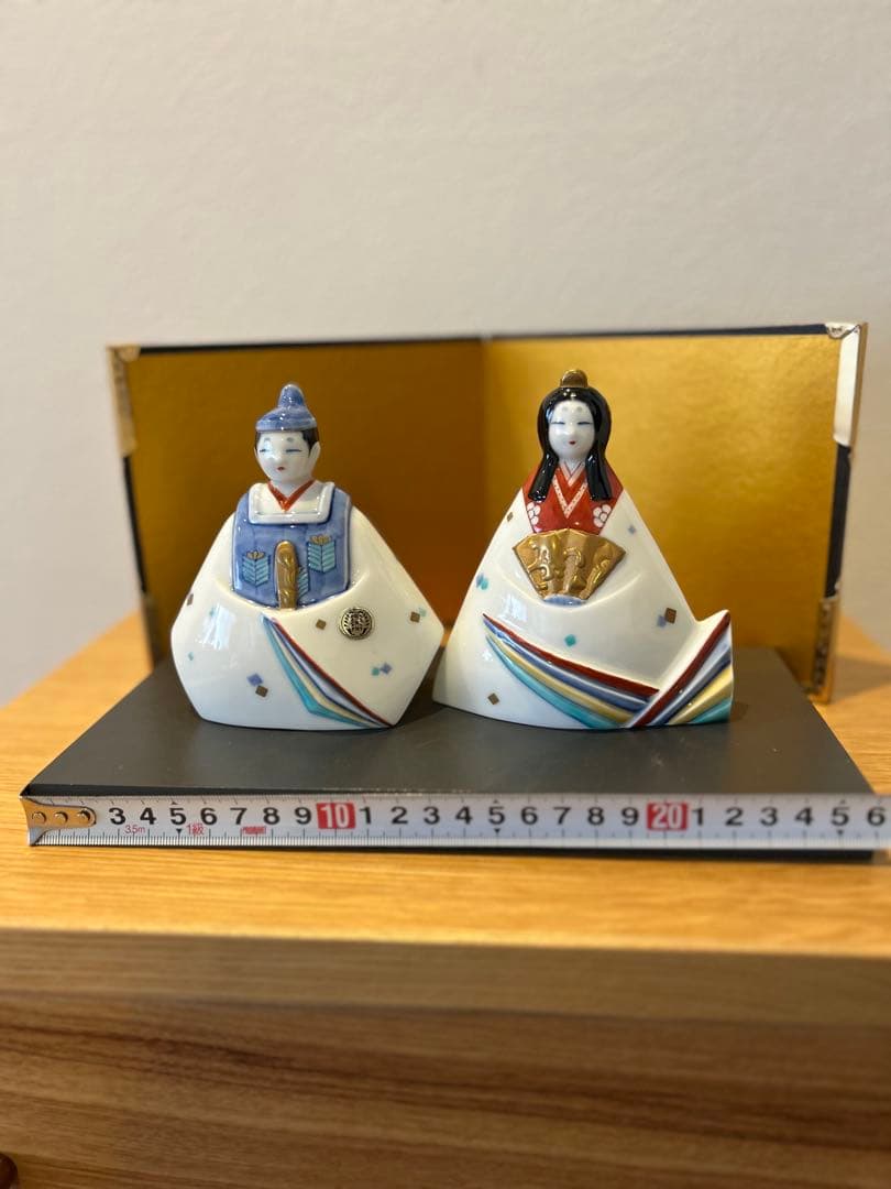雛人形　伊万里焼（鍋島焼）伝統雛人形 陶器製