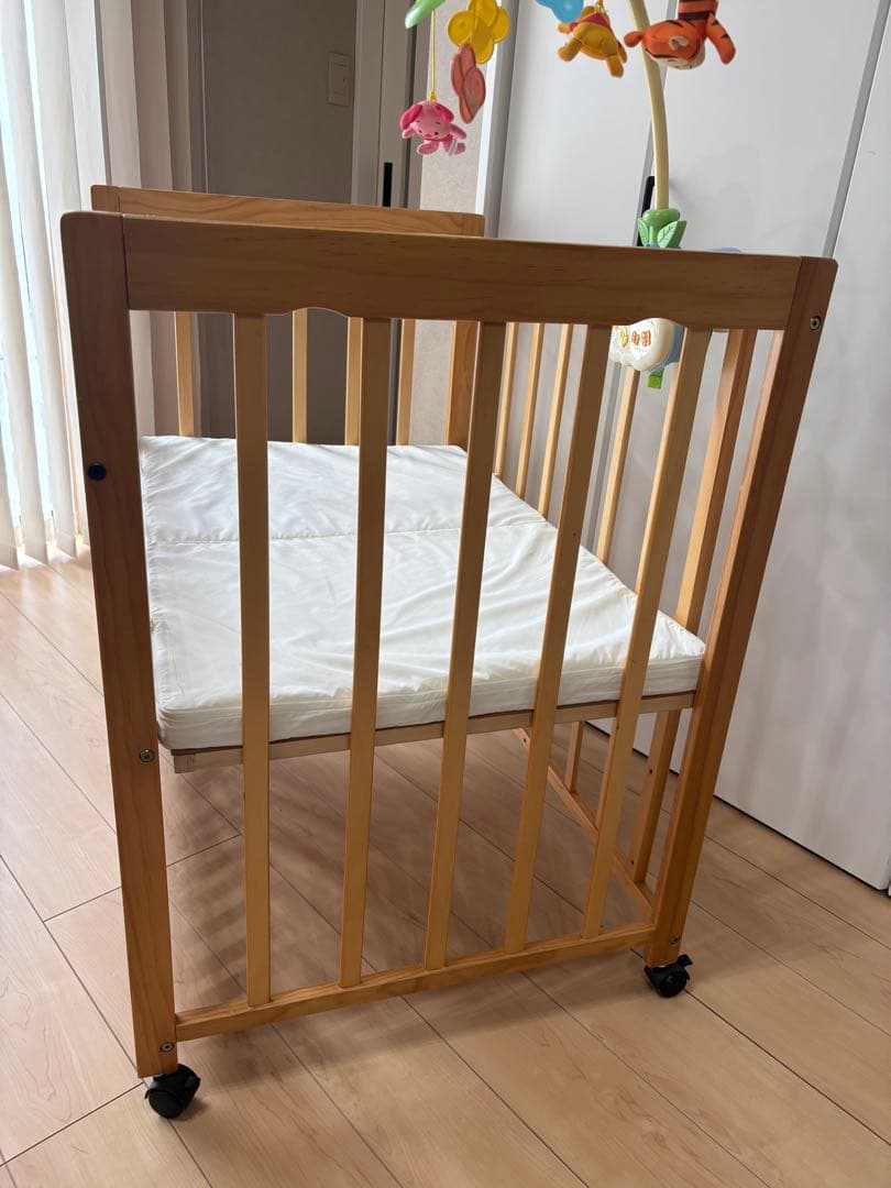 ヤトミ　ベビーベッド　ミニ
