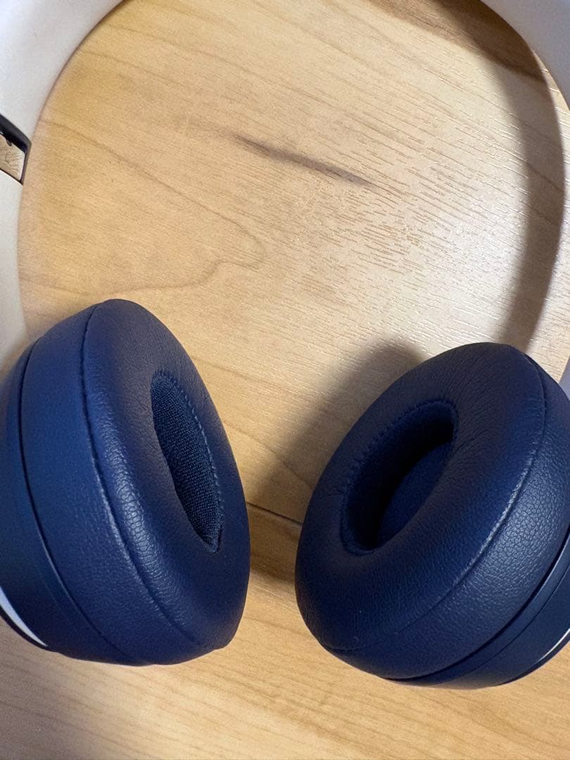 ★極美品★ Beats ワイヤレスヘッドホン 収納ケース付き