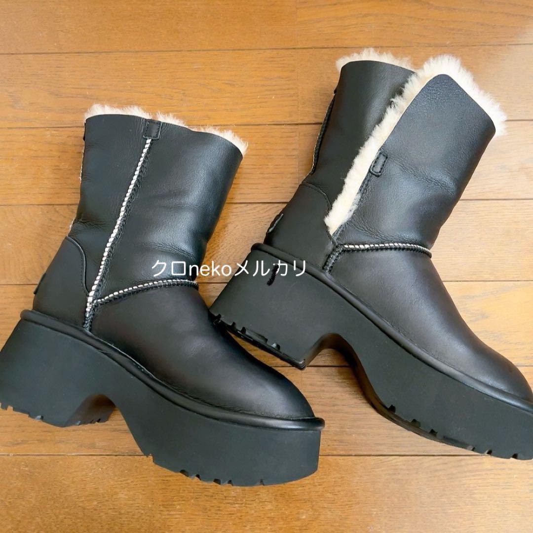 UGGアグ　ESMEE LEATHER BOOT ミディアムボアブーツ