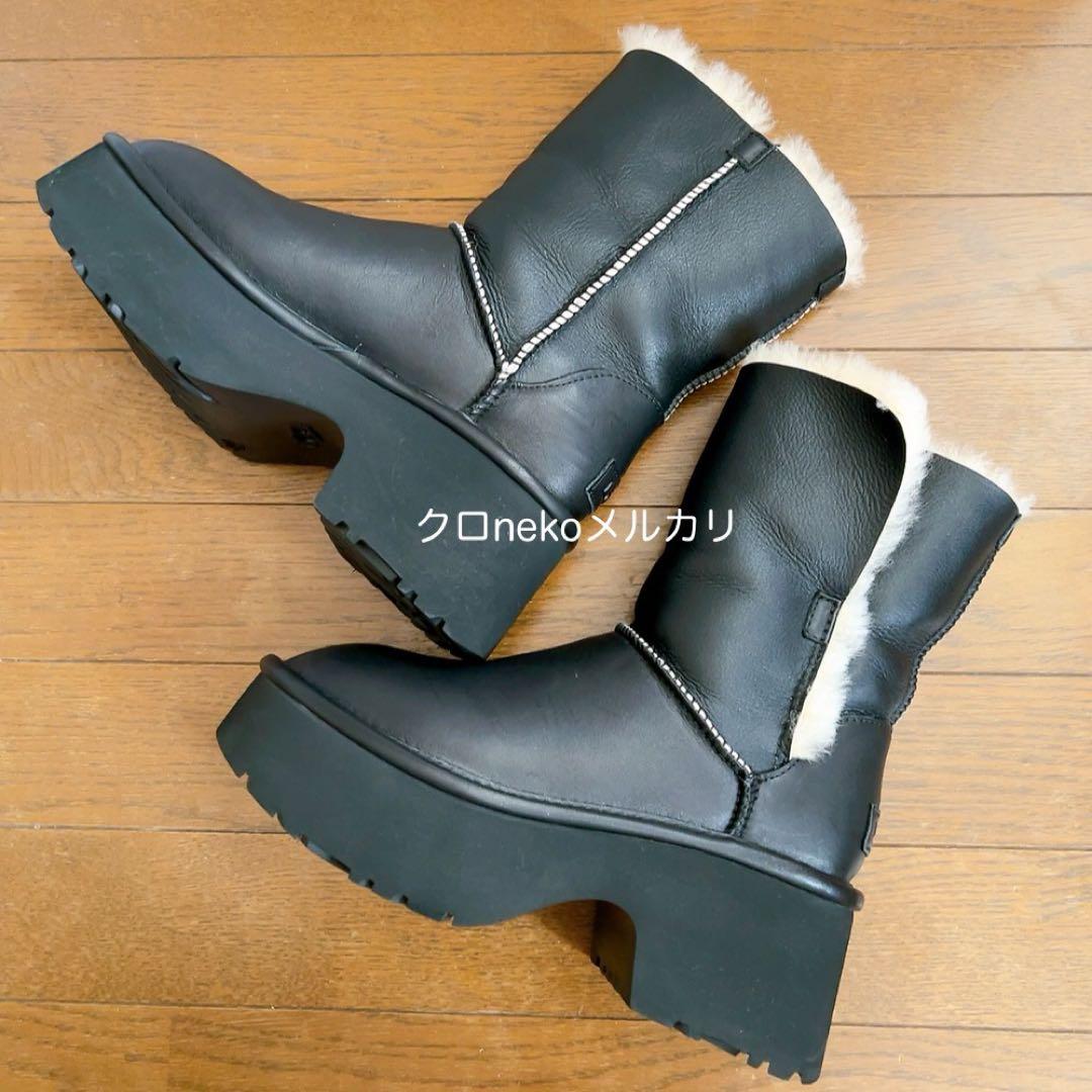 UGGアグ　ESMEE LEATHER BOOT ミディアムボアブーツ