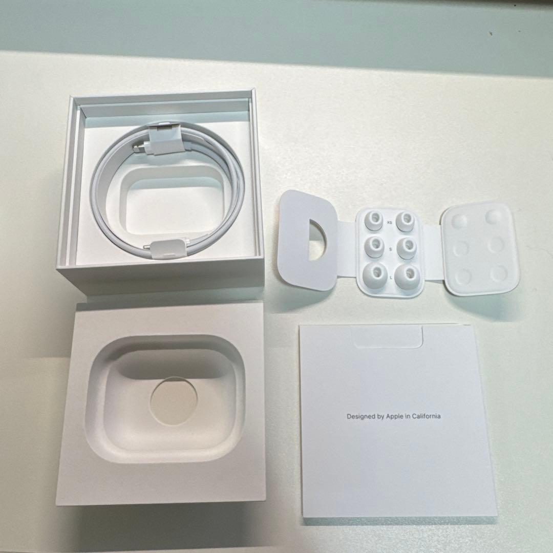AirPods Pro 第2世代【Lightning】