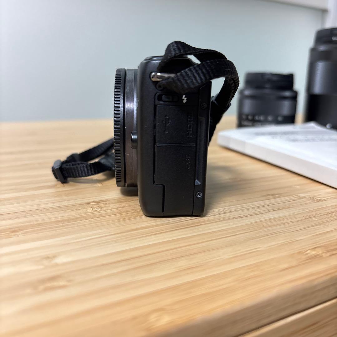 Canon EOS M10 ダブルレンズ