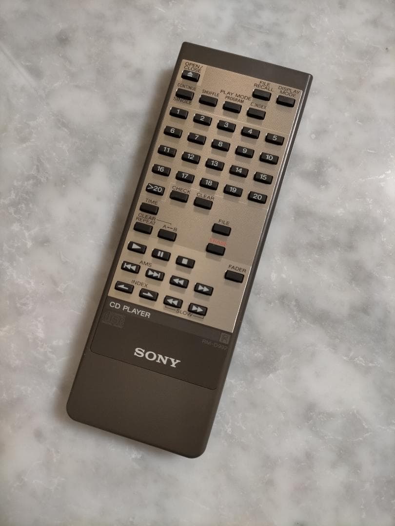 SONY(ソニー)CD用リモコン(remote) 適応機種：CDP-X777ES