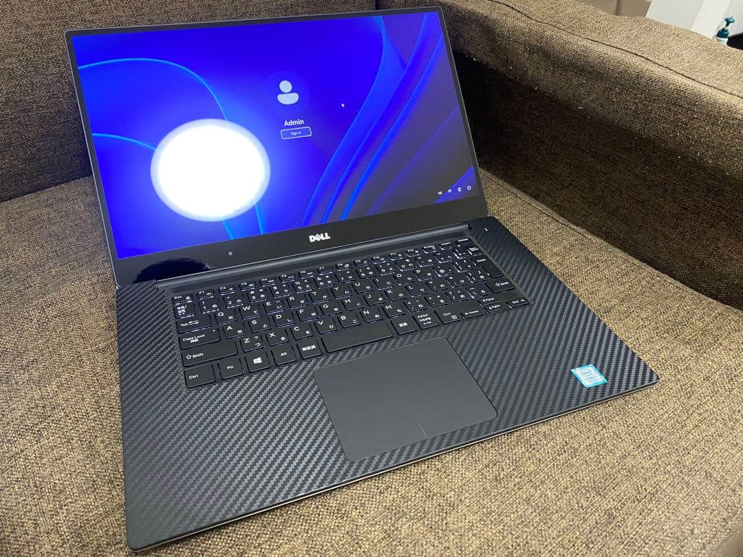 DELL ノートPC 4K タップチパネル　i7-16GB-512 office