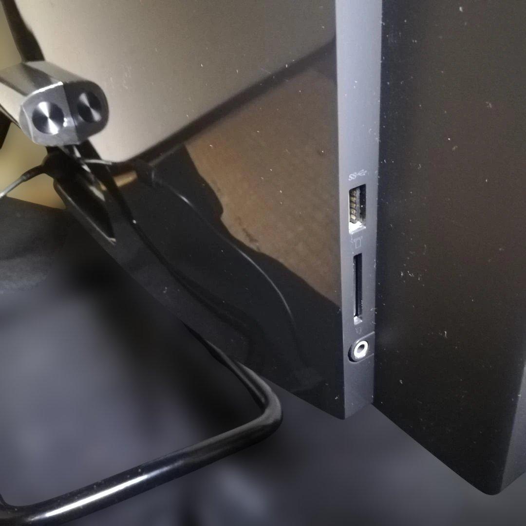 レノボ 超狭枠24インチ i5-9500T SSD化500GB＆メモリー増設