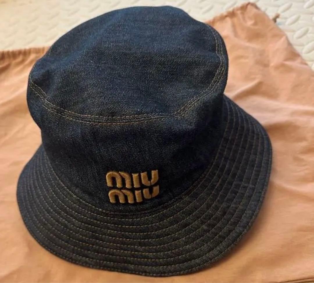 miumiu♡オールシーズン♡バケハ♡バケットハット♡美品♡デニム♡刺繍♡
