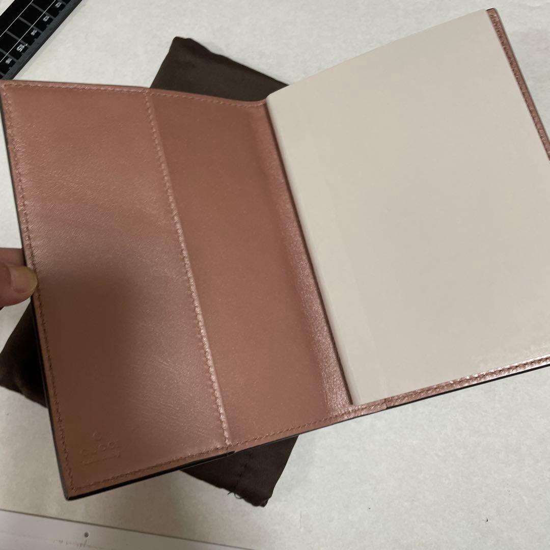 GUCCI グッチ　手帳カバー　GG