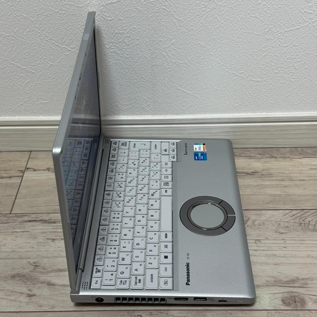 【人気の国産PC❗】11世代 i5 レッツノート 16G SSD256G 顔認証