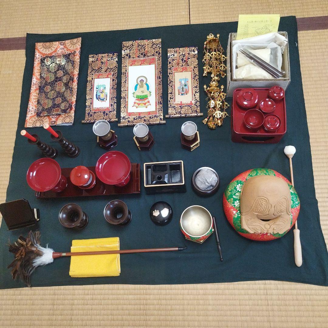 仏壇（紫壇調·仏具セット付き)未使用に近い