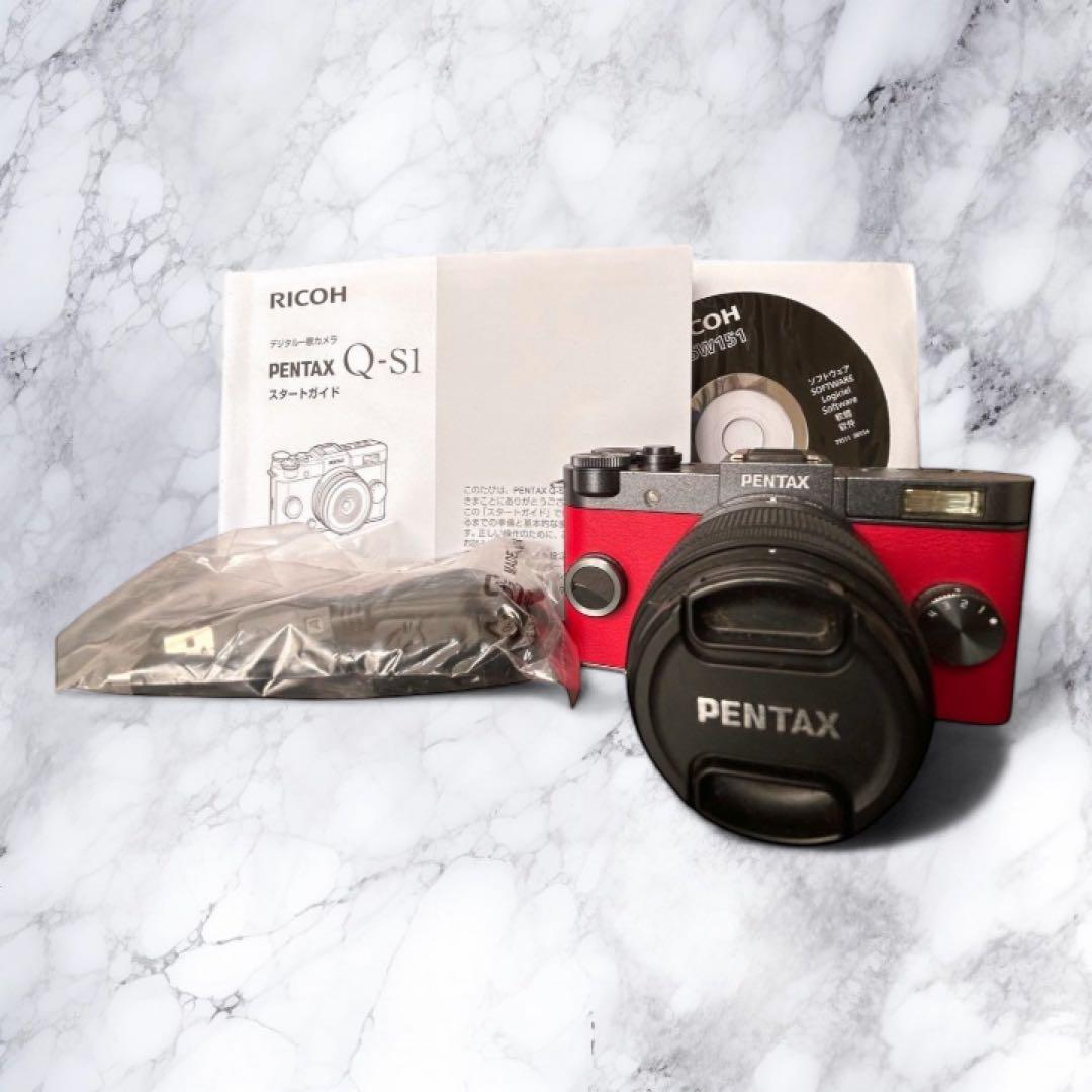 PENTAX Q-S1 レッド ミラーレス一眼 本体　一部欠品あり