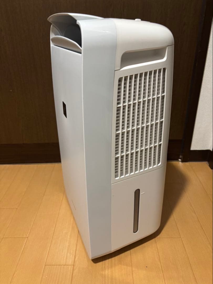 SHARP 除湿機 ホワイト スタンド型