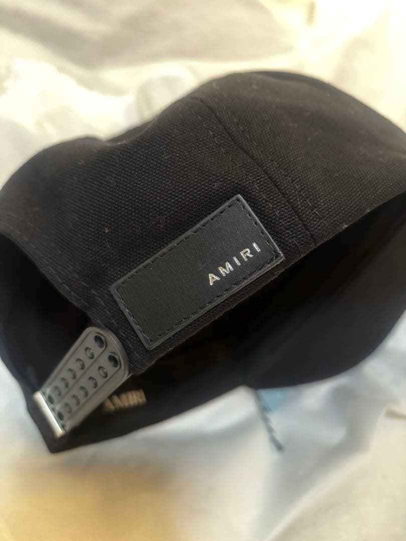 AMIRI ロゴキャップ