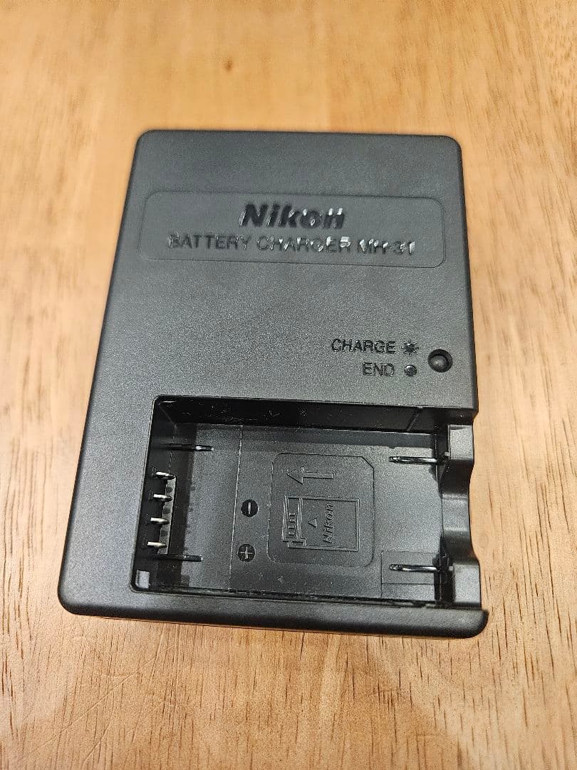 Nikon 1 J5 シルバー 10-30mm VR レンズキット 動作確認済み