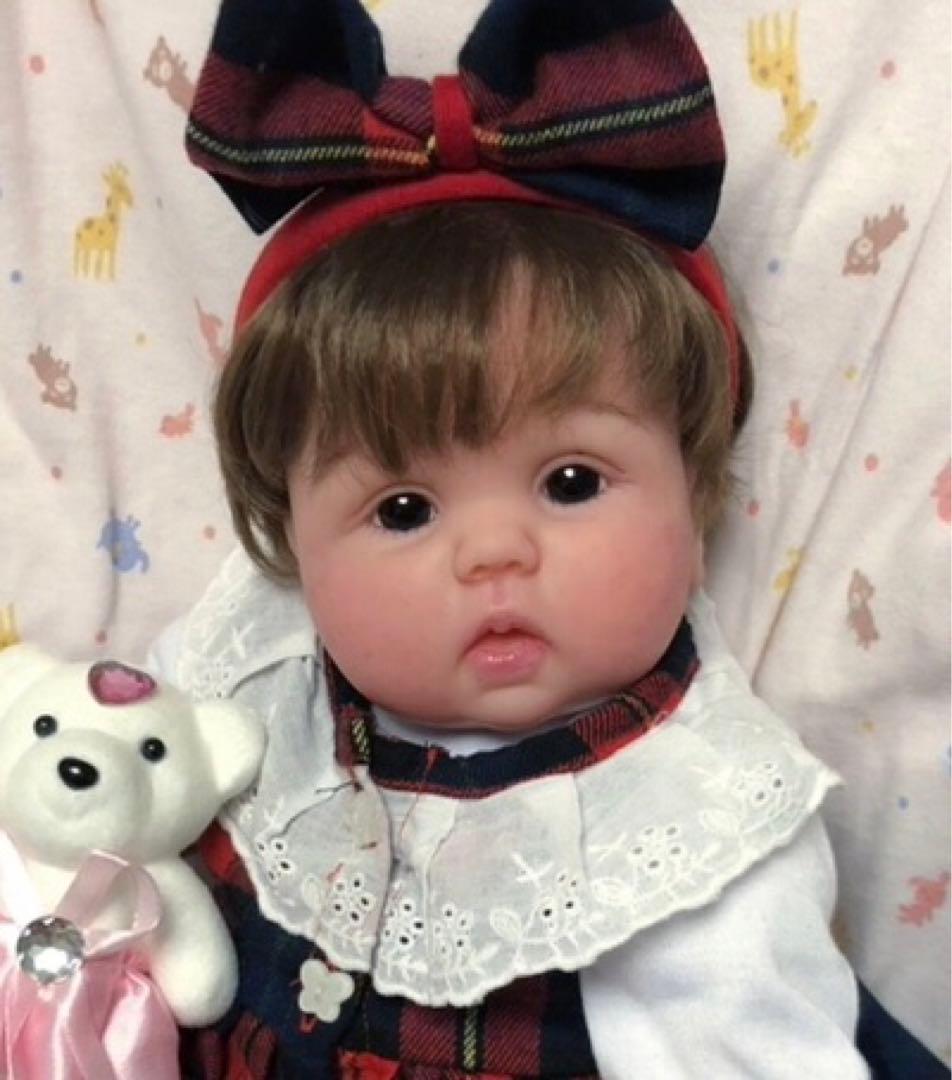 *・゜本日セール日です★゜・*:.つぶらな瞳のベビー　リボーンドール゜゜・*