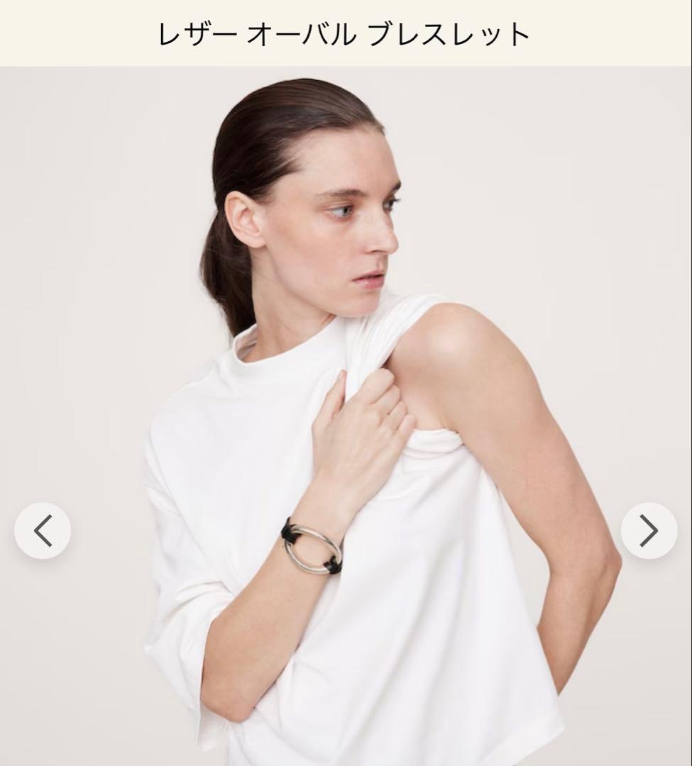 BANANA REPUBLIC レザー オーバル ブレスレット バナリパ