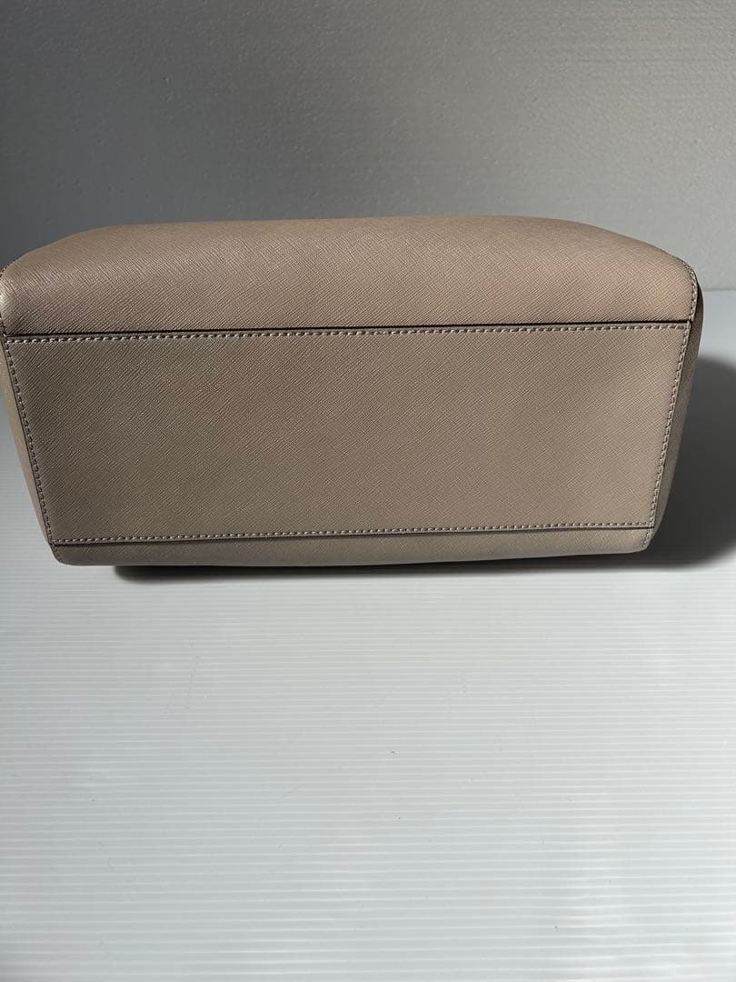 トリーバーチ ベージュ ハンドバッグ ショルダーベルト付