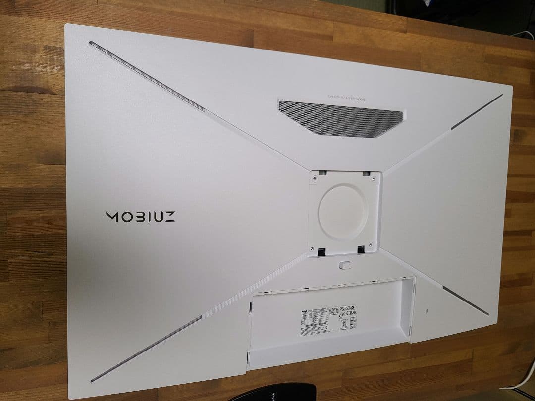 BenQ MOBIUZ ゲーミングモニター EX3210U