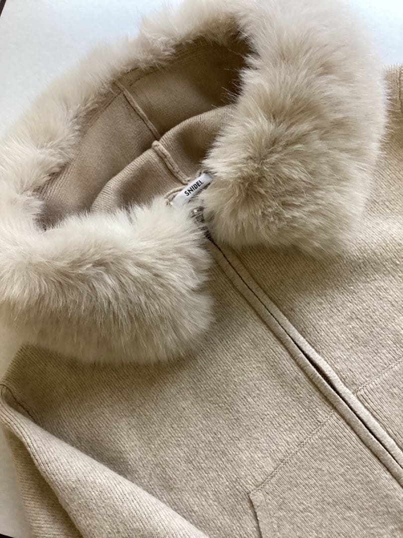 専用　snidel スナイデル ファーフードパーカー　M