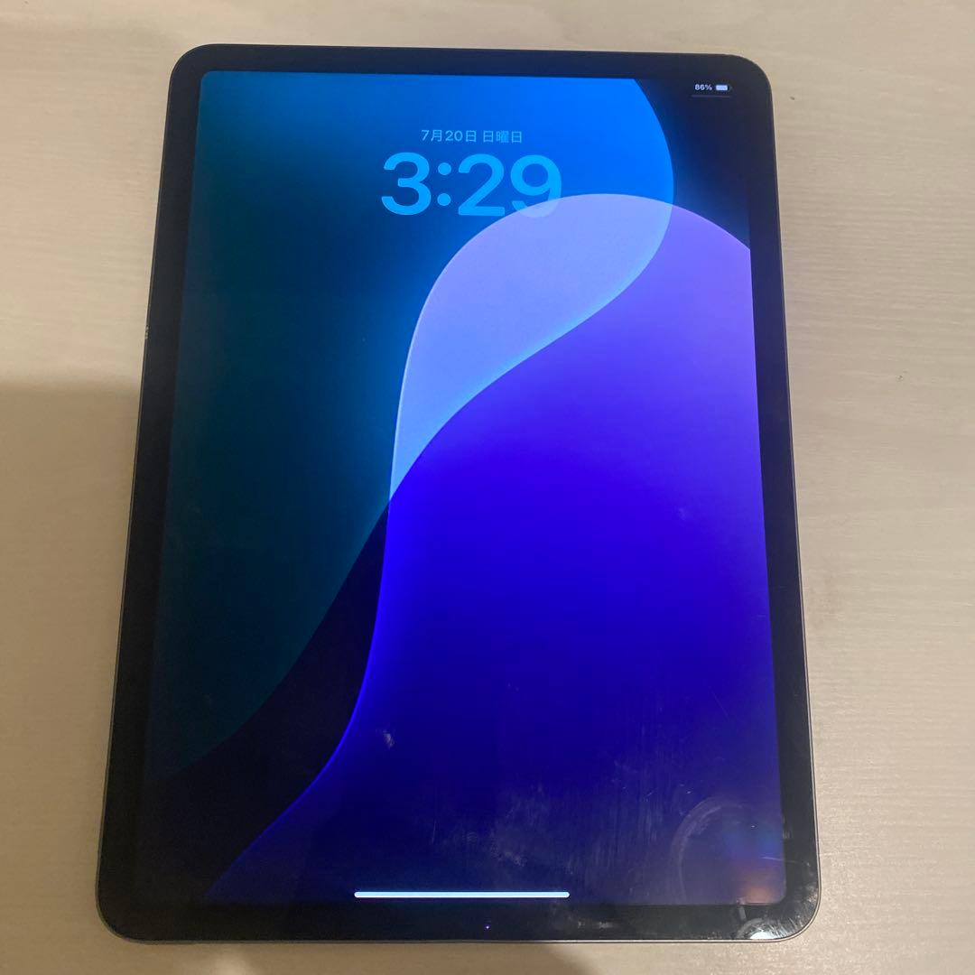 iPad Pro第2世代11インチスペースグレー 本体 + キーボードカバー