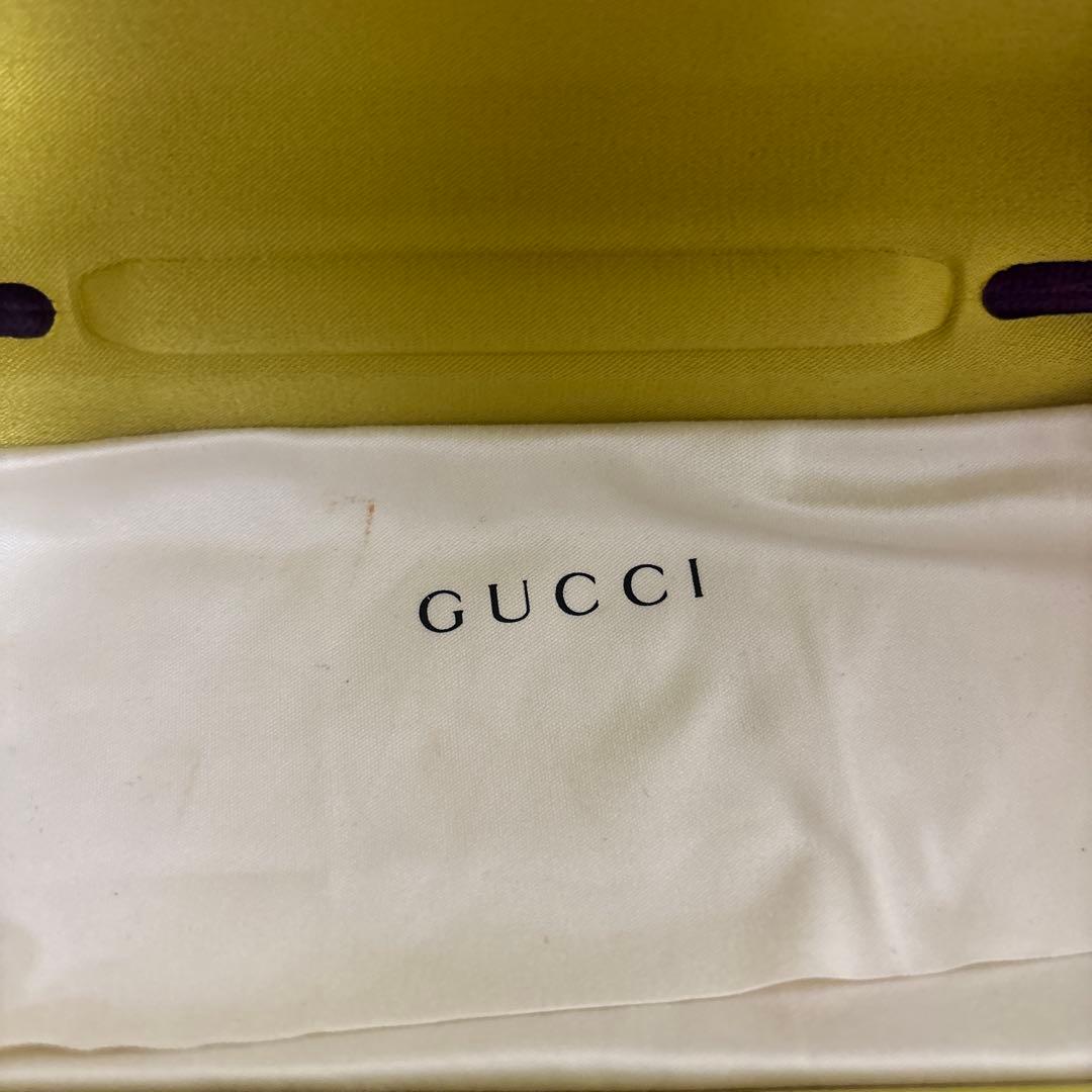 GUCCI スクエア型サングラス グラデーションレンズ