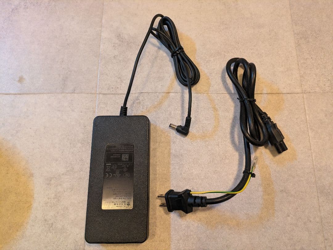 【Anker】NEBULA Cosmosプロジェクター