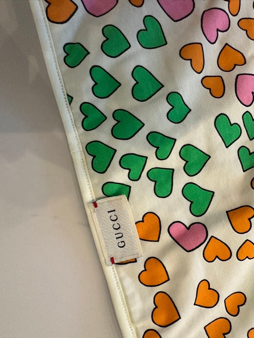 新品　GUCCI ひざかけ　ブランケット