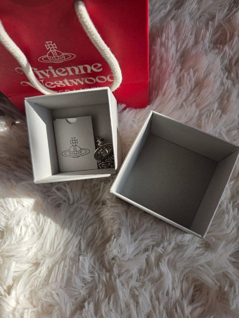 Vivienne Westwood シルバー ネックレス