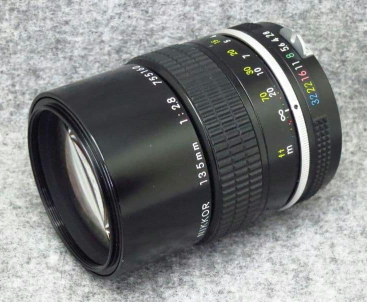 Nikon Nikkor 135mm f/2.8 非Ai 単焦点レンズ