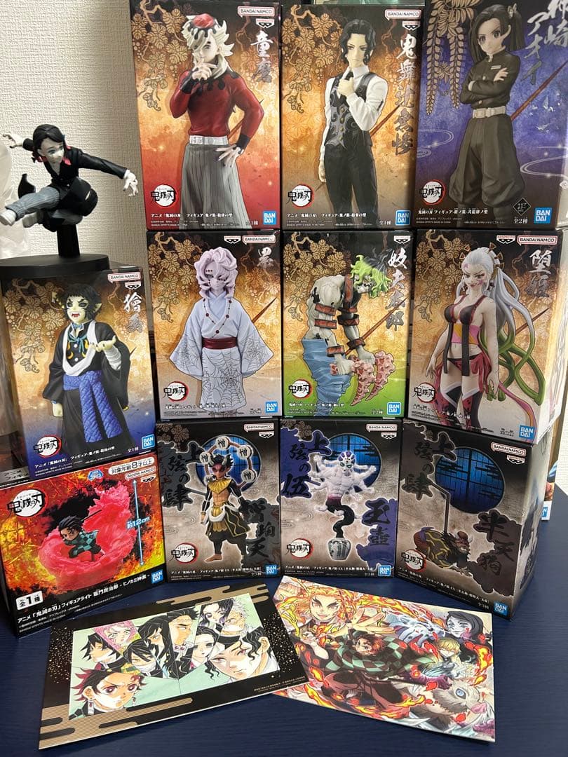 鬼滅の刃 鬼まとめ　フィギュア　全12体　開封品　箱付き　映画特典2枚おまけ