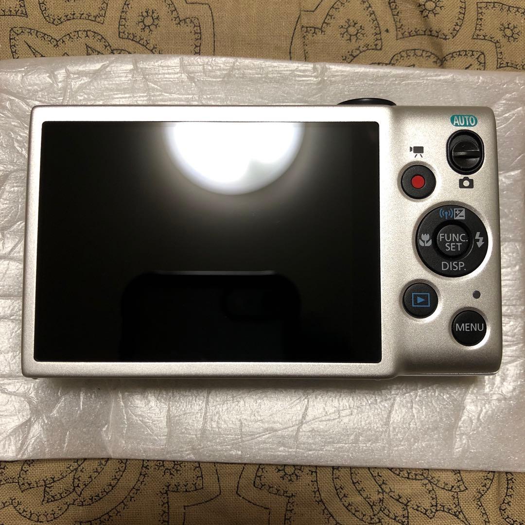 ほぼ新品 Canon IXY 110F シルバー デジカメ コンデジ 完品