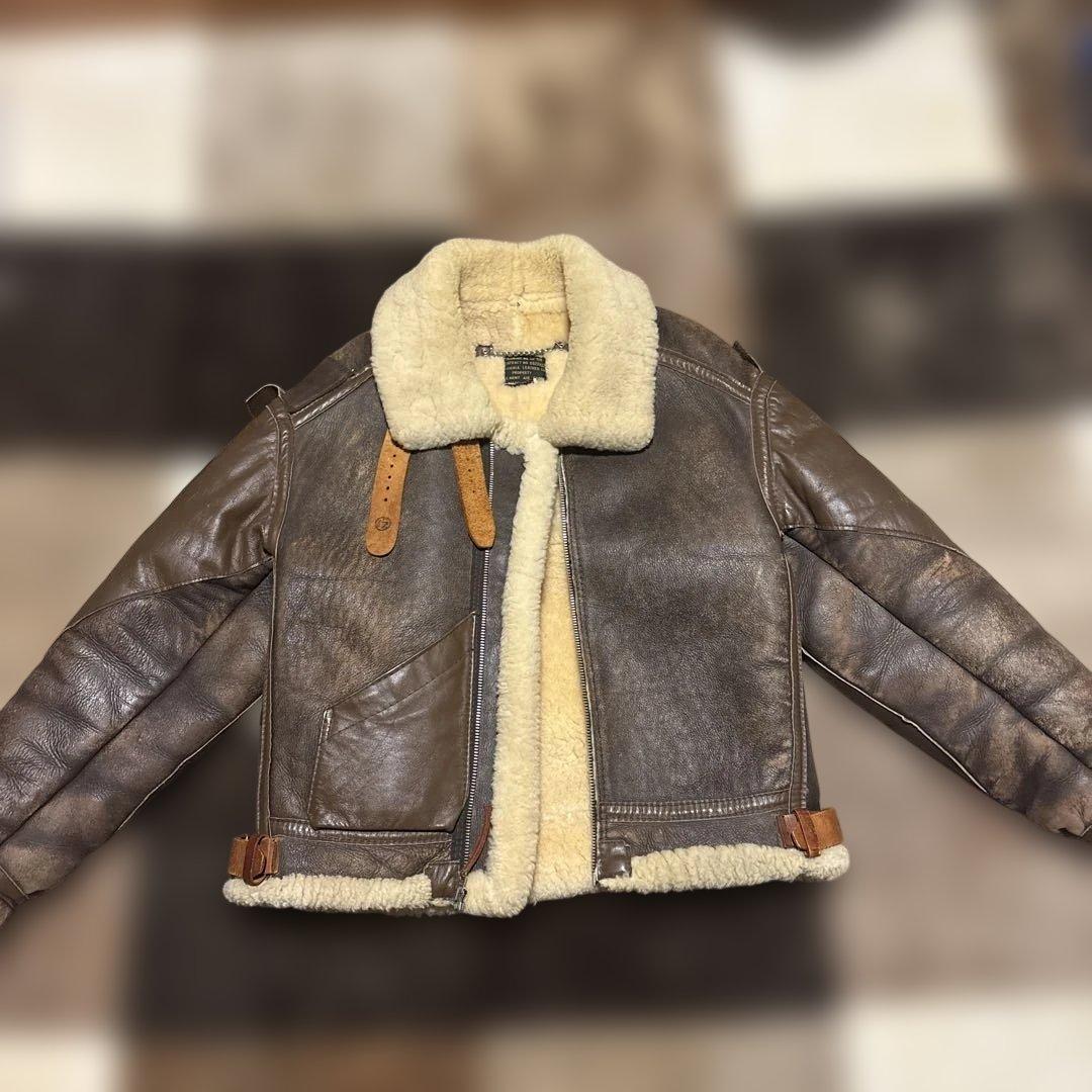 「値下げ」イグニシアレザー社のタイプＢ３大戦モデルです。