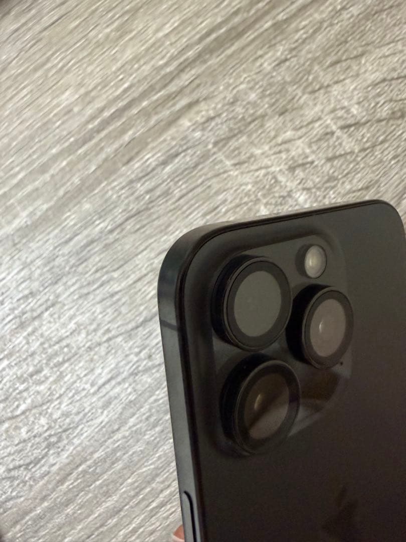 iPhone 15Pro本体 ブラック SIMフリー　バッテリー87%