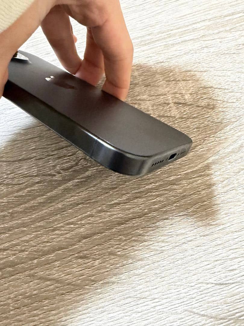 iPhone 15Pro本体 ブラック SIMフリー　バッテリー87%