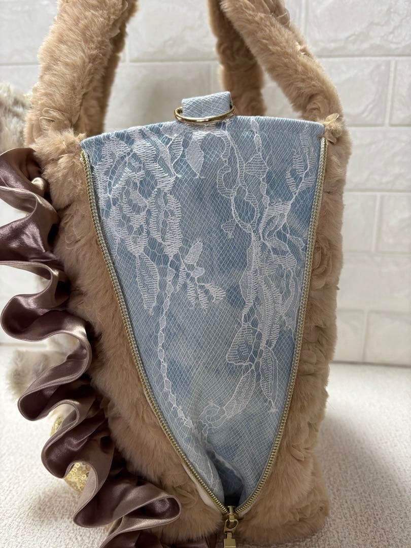 も*❤様 コヤンイサムチョン　サイドファスナーバッグ　ベージュ　サンダちゃん　う