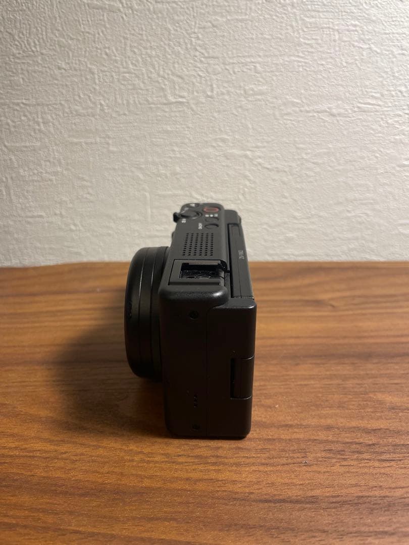 【極美品】SONYZV1M2コンパクトデジタルカメラ 箱付き