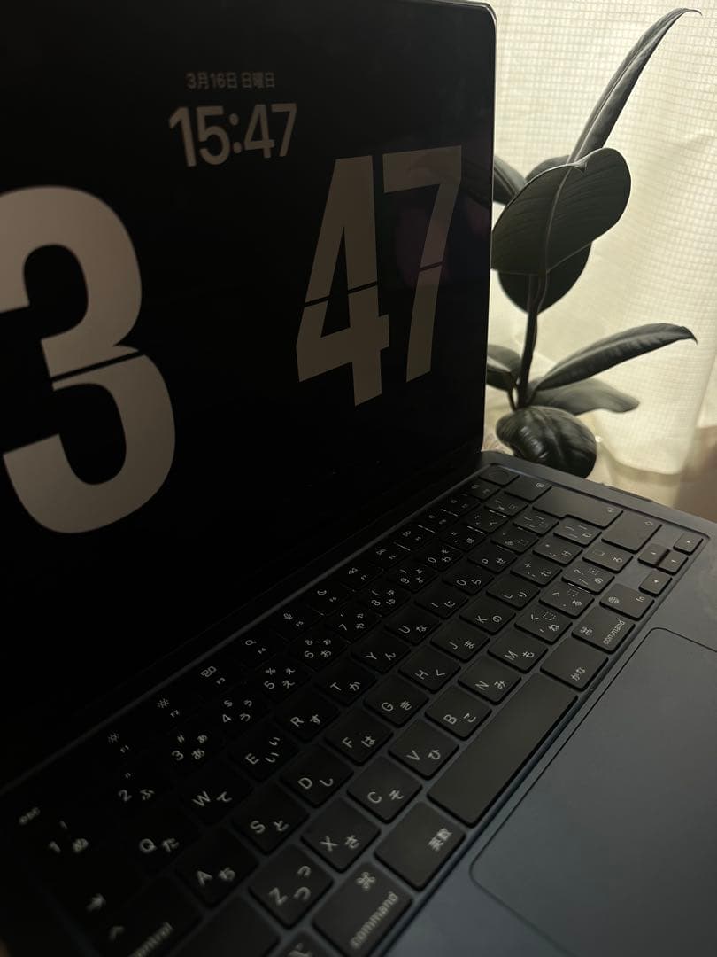 《値下げ中&値下げ交渉》MacBook Air M2ミッドナイト【即購入&配送】