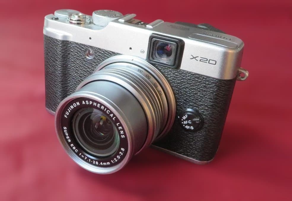Fujifilm X20 コンパクトデジタルカメラ